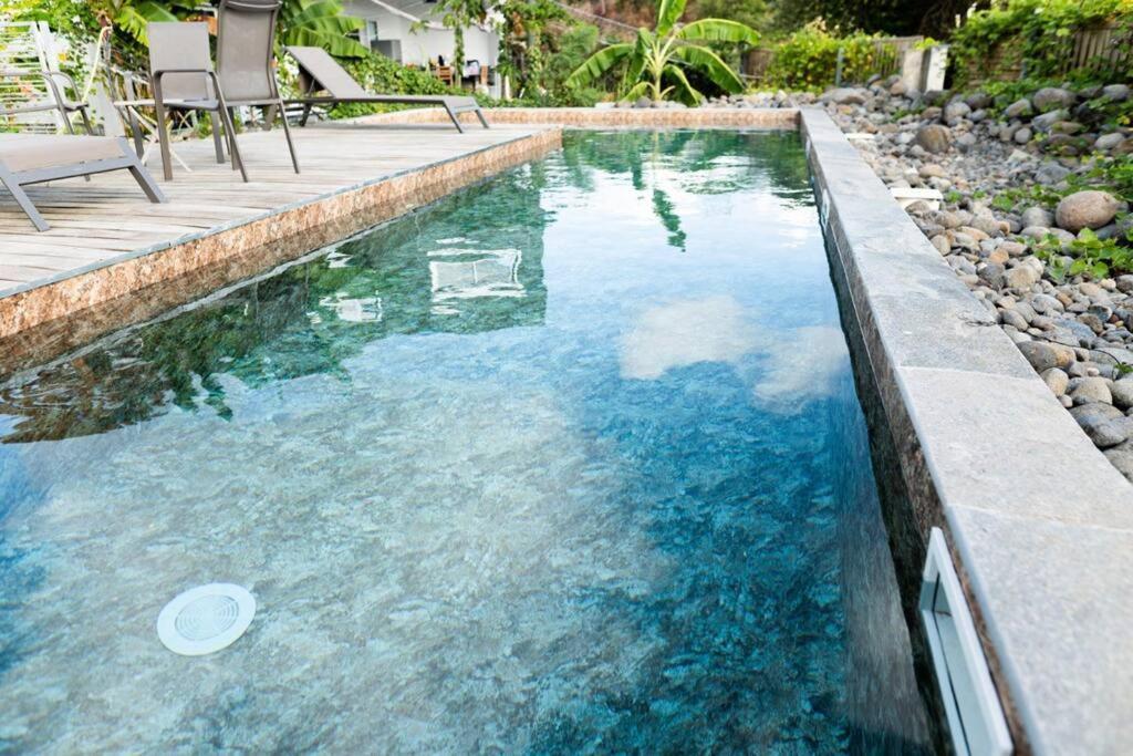 T2 Chaleureux & Piscine En Pleine Nature Petit-Canal Exterior foto